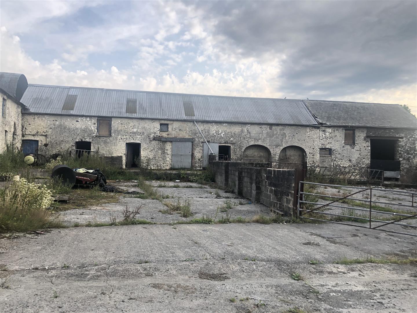 BARN